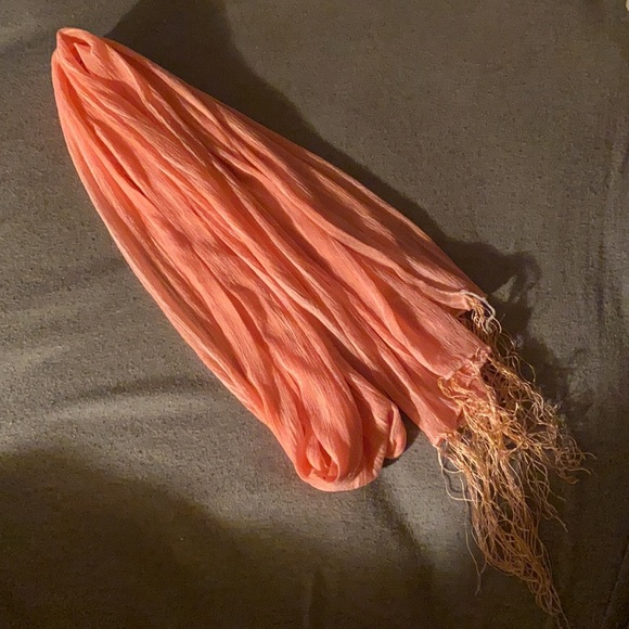 Scarves - Picture 3 of 4